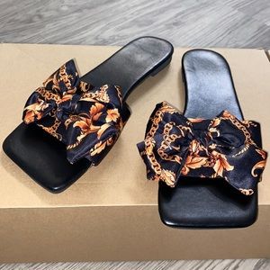 Chain Reaction Sandals